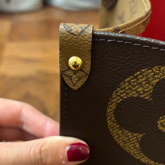 Louis Vuitton On The Go Tote GM reverse monogram - Picture 6 of 11